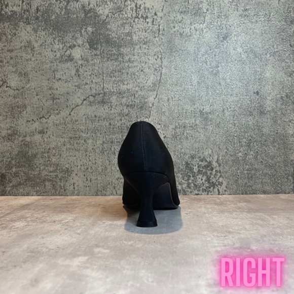 Stuart Weitzman Pump - Picture 4 of 12